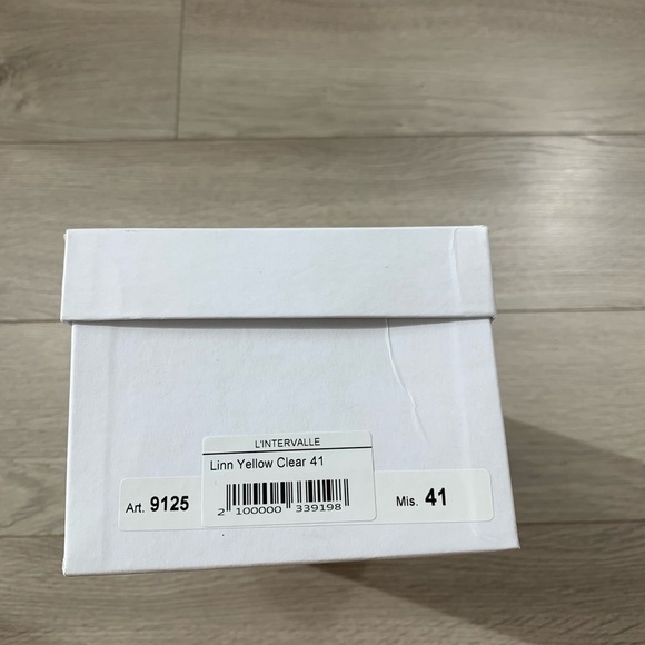 L’intervalle Linn Yellow Clear Sandals - Picture 13 of 13